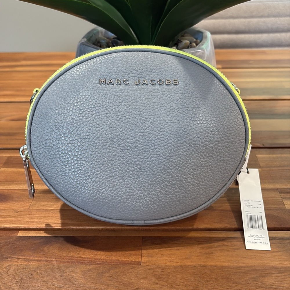 Marc Jacobs Gray and Yellow Oval Crossbody Bag - Picture 2 of 9